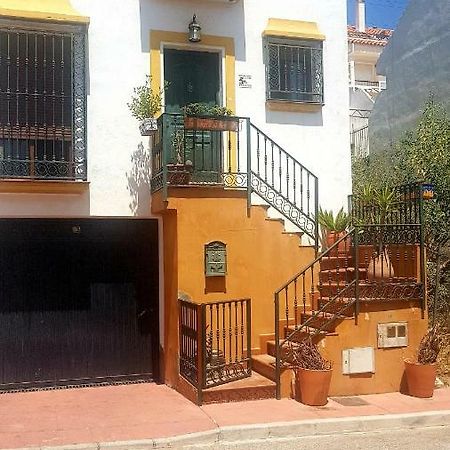 Excelente habitación en bonita y tranquila casa en Benalmadena pueblo Benalmádena Exterior foto