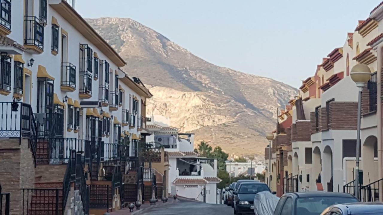 Excelente habitación en bonita y tranquila casa en Benalmadena pueblo Benalmádena Exterior foto